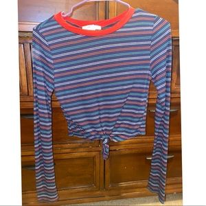 Long sleeve crop top